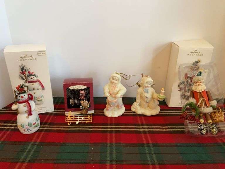 Hallmark & Snowbabies Ornaments