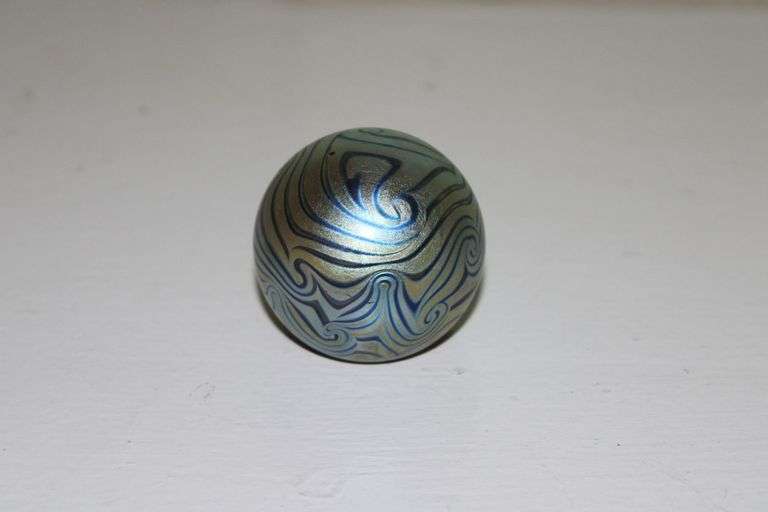 Eickholt Art Glass Paperweight