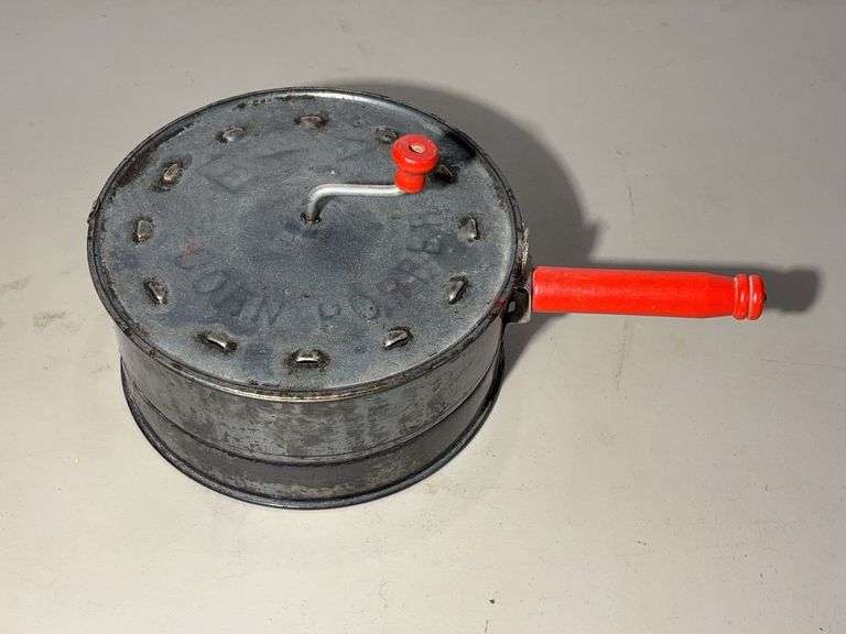 Vintage Popcorn Popper