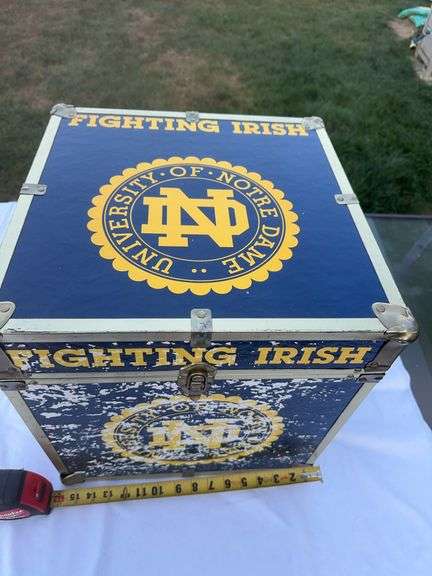 Notre Dame fighting Irish storage container￼