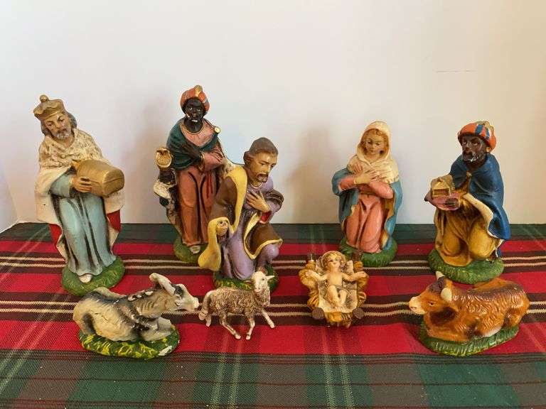 Vintage Nativity Figurines Marked Italy