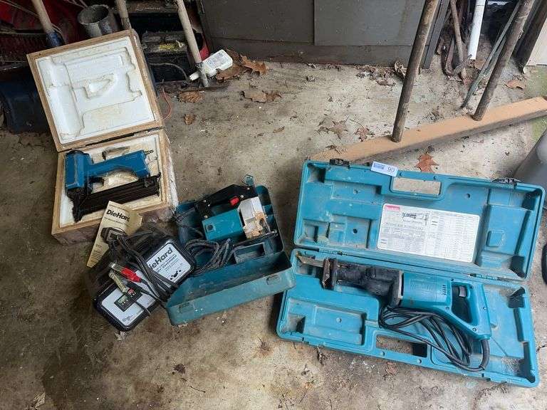 Makita Reciprocating Saw, Die Hard Battery Charger, Makita Jig Saw & Puma Stapler