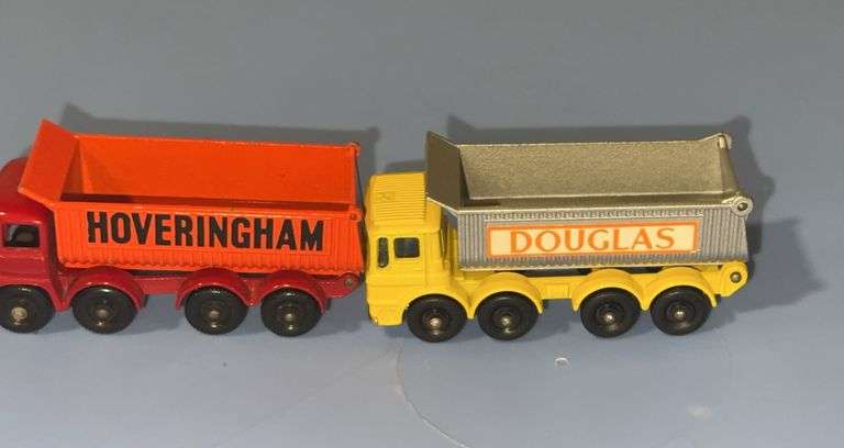 Two vintage dump trucks – Matchbox