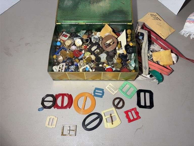 Tin with Buttons and More