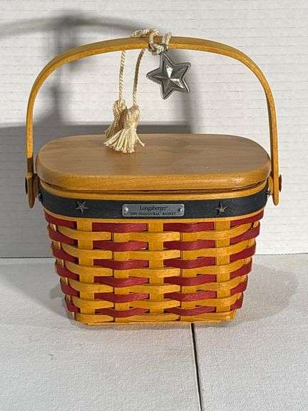 Longaberger 2000 Inaugural Basket with Wooden Lid