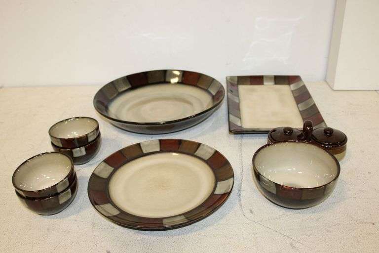 Pfaltzgraff Ceramic Serving Pieces