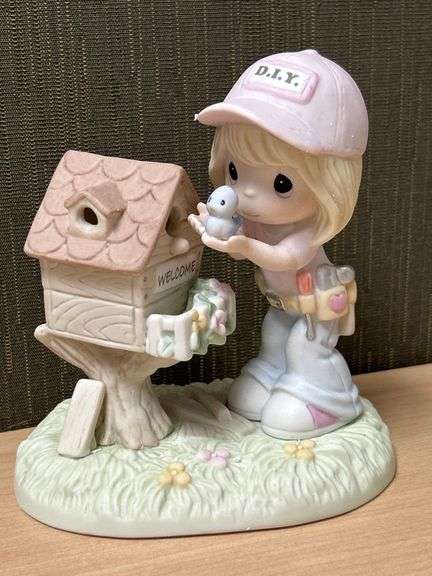 2012 Precious Moments Figurine With Original Box