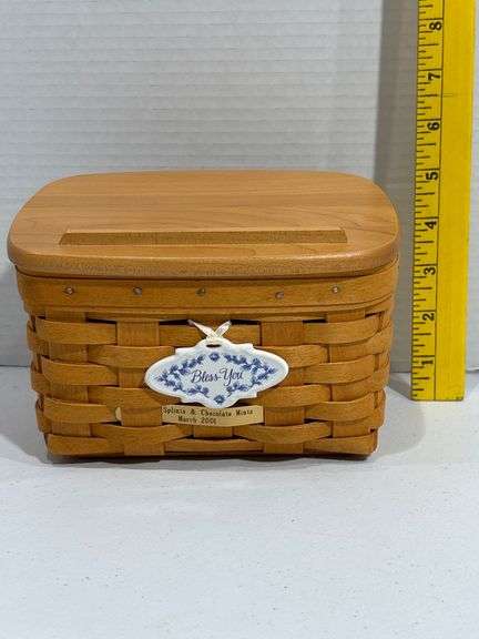 Longaberger Basket with Lid and Ceramic Tie-On