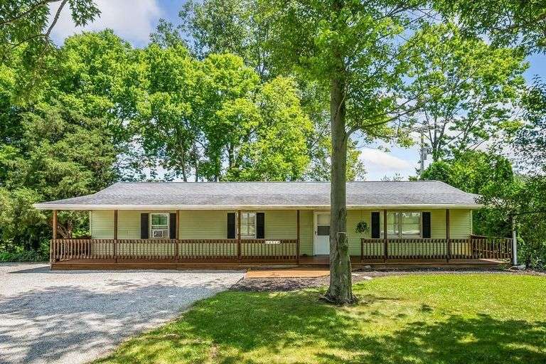 4518 State Route 257 N Radnor, OH 43066 - Reserve: $135,000