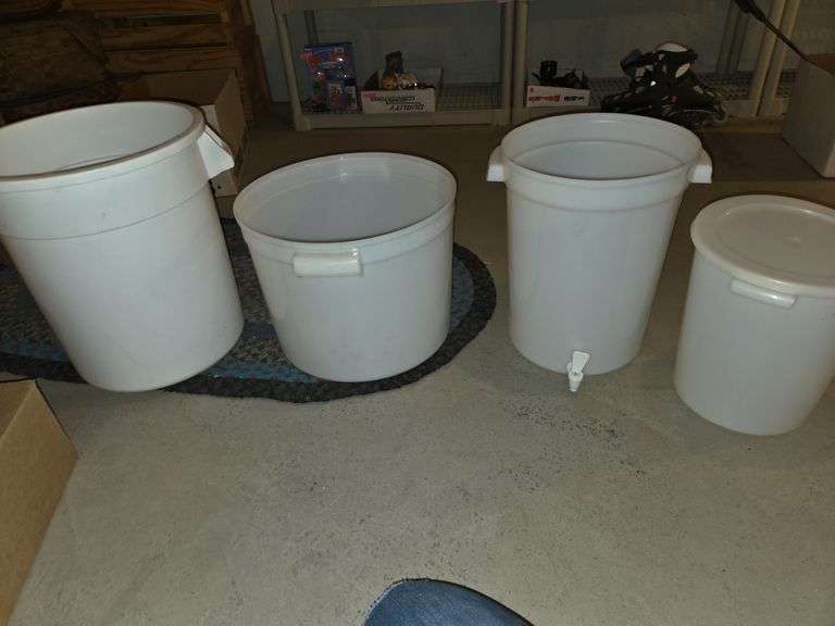 Large plaster containers