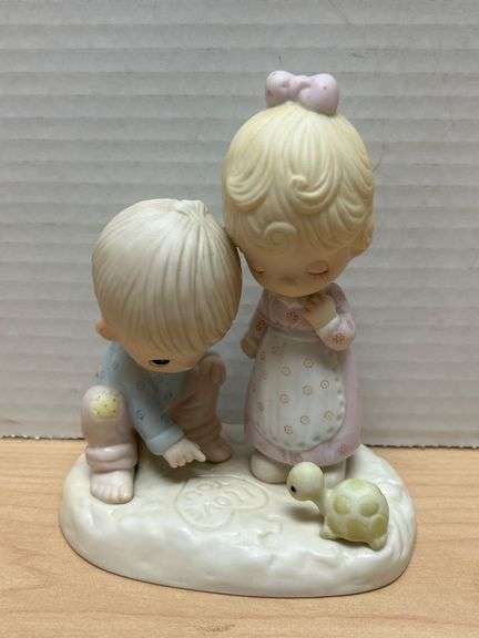 1979 Jonathan & David Enesco ‘Thou Art Mine’ Figurine