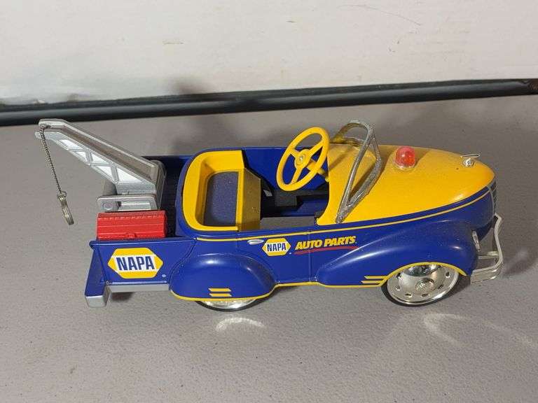 NAPA Pedal Car Tow Truck
