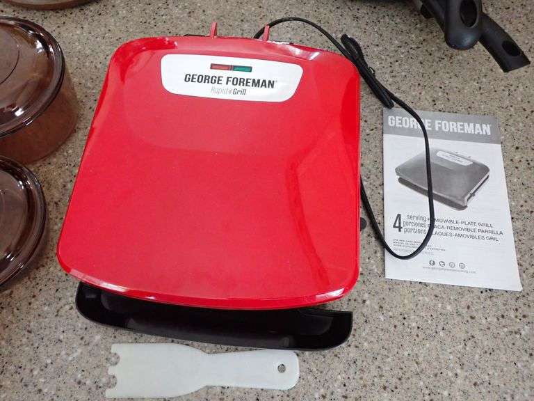 George Foreman 4-Serving Removable Plate Grill in Red