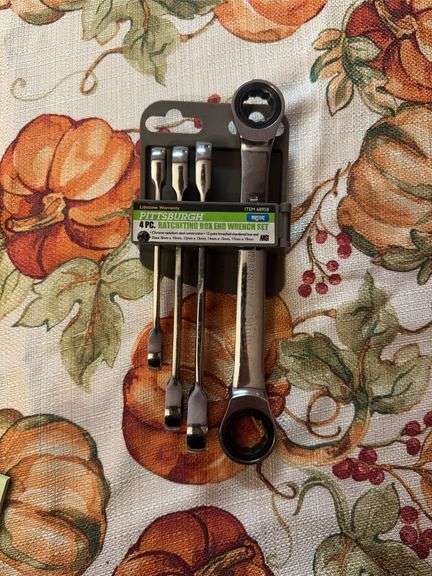 Pittsburgh 4pc Ratcheting Box End Wrench Set