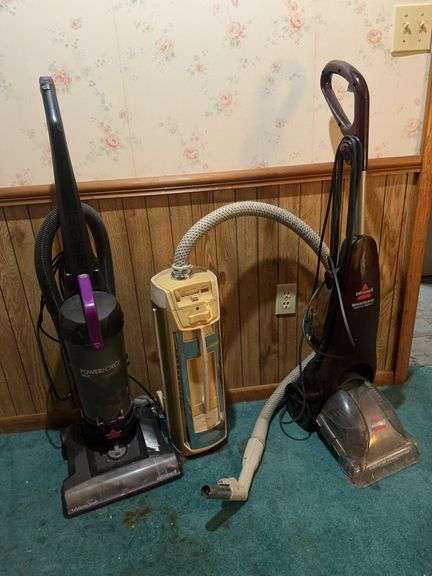Two Sweepers and Steamers