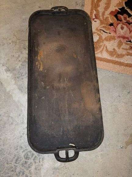 Cast iron tray