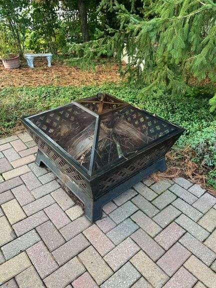 Large firepit