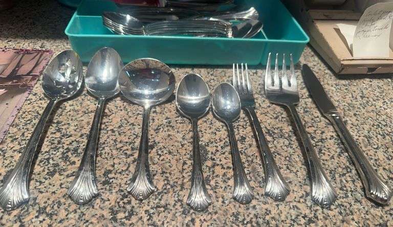 Pfaltzgraff Flatware
