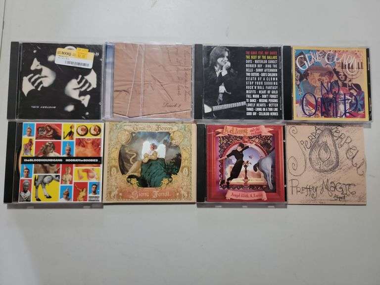 Assorted K.D. Lang, Sierra Ferrell, The Bloodhound Gang, Gene Clark, The Kinks Feat Ray Davies, Dere