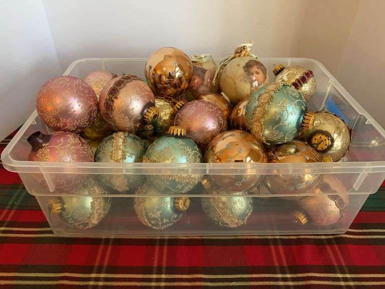 Pretty Pastel Ornaments