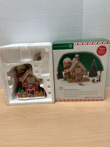 Department 56 Ginny’s Cookie Treats North Pole Series Set