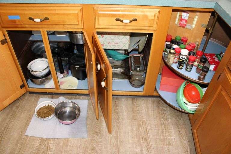 Kitchen Cabinet Contents