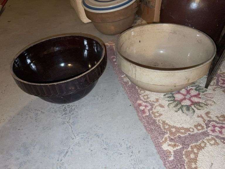 2 bowls