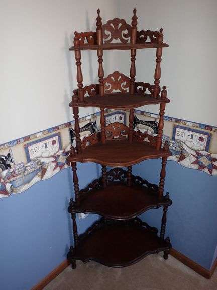 Wooden Corner Shelf Unit with Four Tiers and Turned Supports
