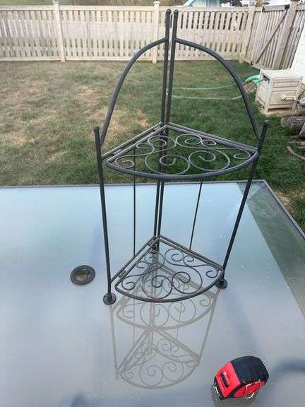 Metal Corner shelf