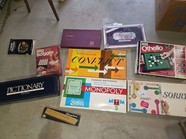 Vintage game including