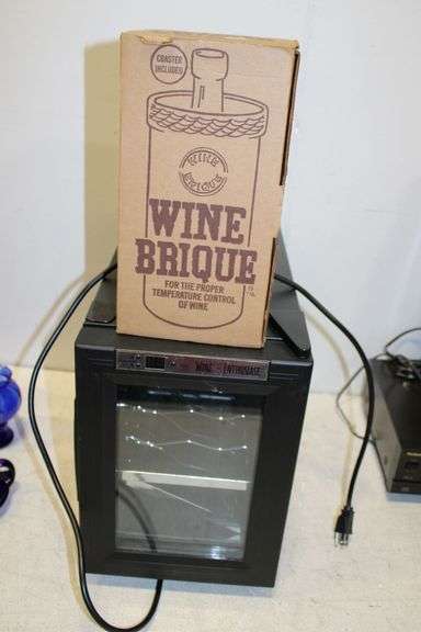 Wine Enthusiast Cooler & Wine Brique