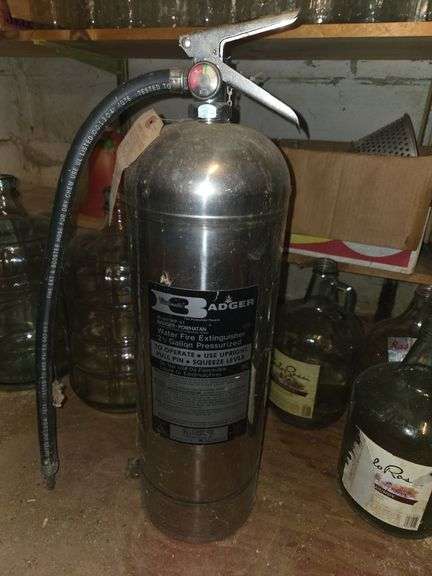 Fire extinguisher