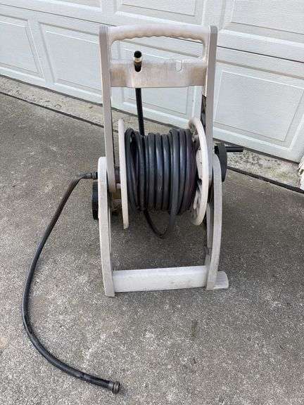 Suncast Garden Hose Reel/Mobile cart style