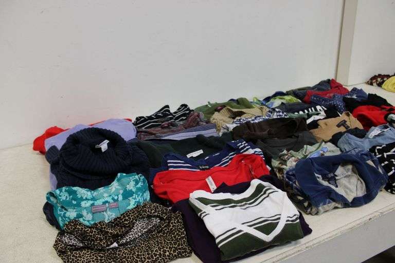 Sweaters And Pullovers