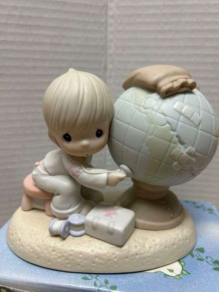 1992 Precious Moments ‘Jesus Is the Answer’ Figurine