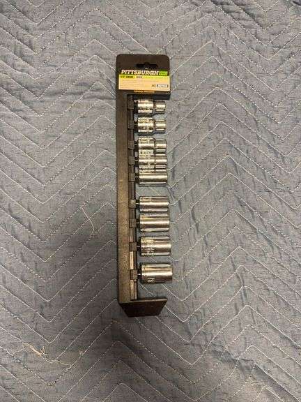 Pittsburgh Pro 1/2” Drive 10Pc Chrome Socket Set