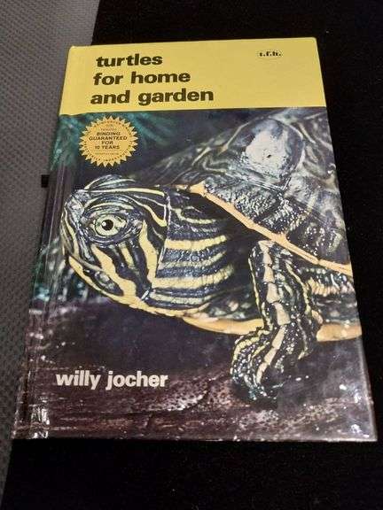Turtles for Home and Garden by Willy Jocher, 1973