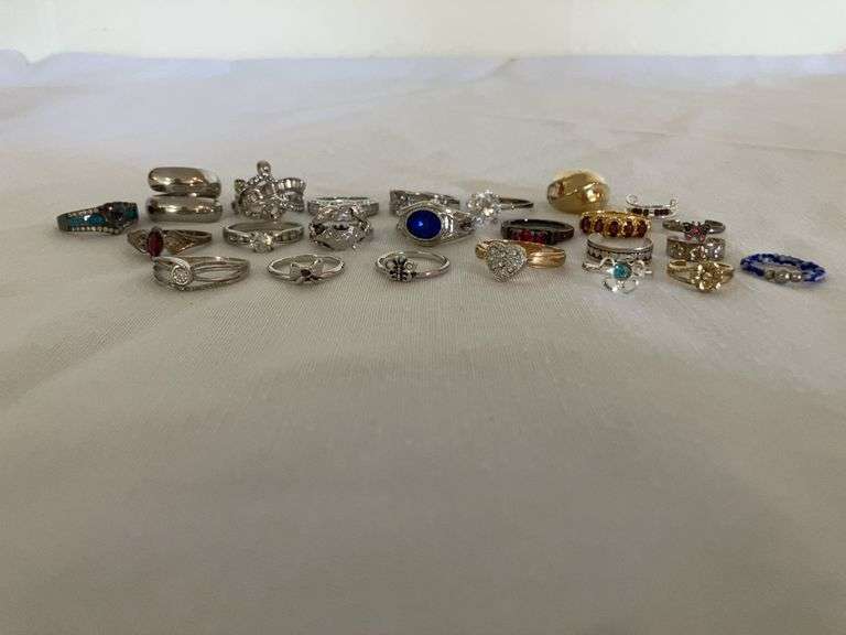 Ladies' Costume Rings & Toe Rings