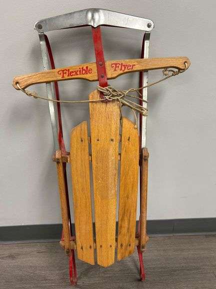 Vintage Flexible Flyer Model F041 Wooden Sled