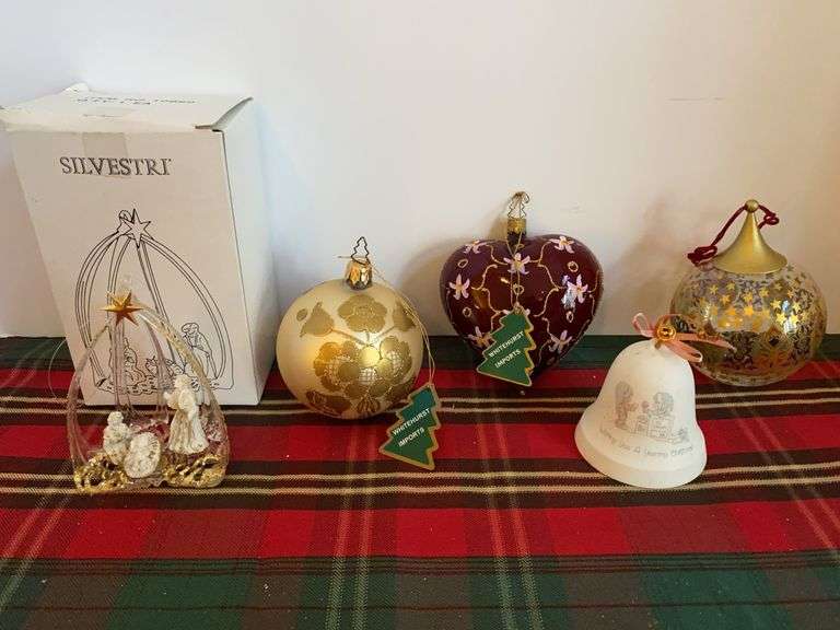 Ornaments - Whitehurst, Rosenthal, Silvestri, Enesco