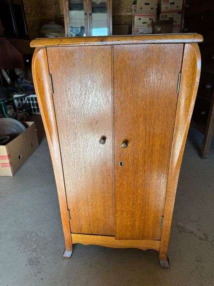 Victrola stand only