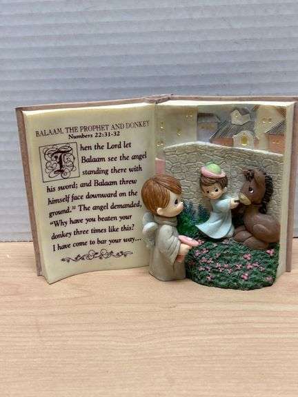 1998 Precious Moments Bible Stories Figurine