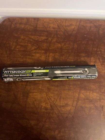 Pittsburgh Pro Reversible Click Type Torque Wrench 1/2” Drive