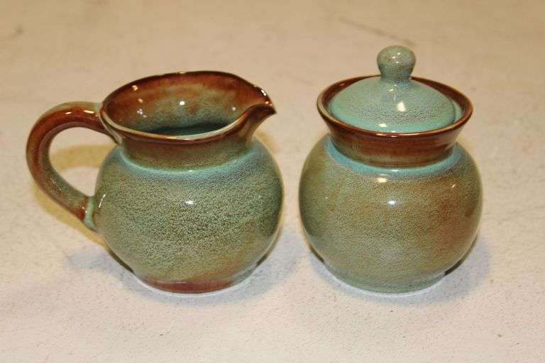 Nicodemus Creamer And Sugar