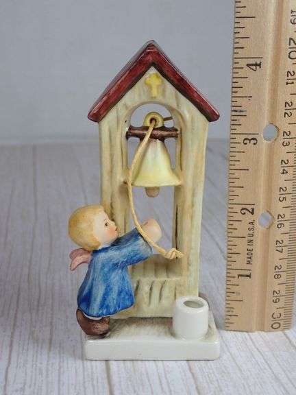 Goebel Hummel Figurine Angel Bell Ringer