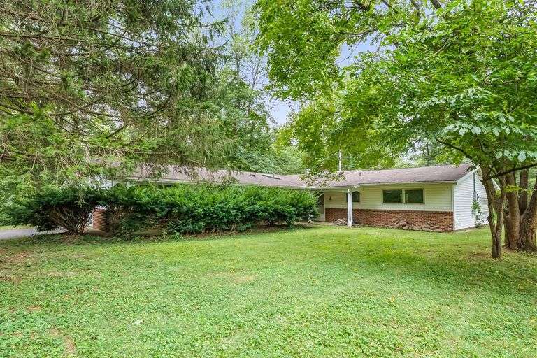 1710 Stoneybrook Way, Blacklick, OH 43004 - Reserve: $160,000