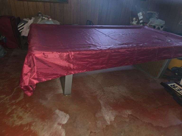 Pool table