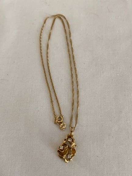 Gold Necklace Marked 14K RVL