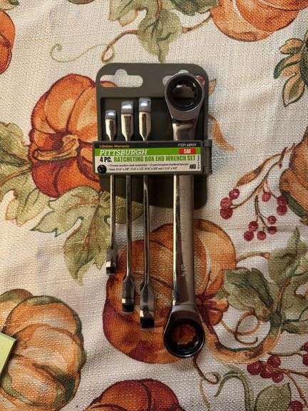 Pittsburgh 4pc Ratcheting Box End Wrench Set SAE