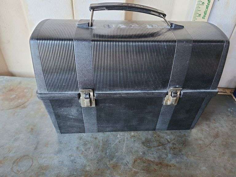 Vintage Plastic Aladdin Lunch Box 8.5''X13''X5.5''